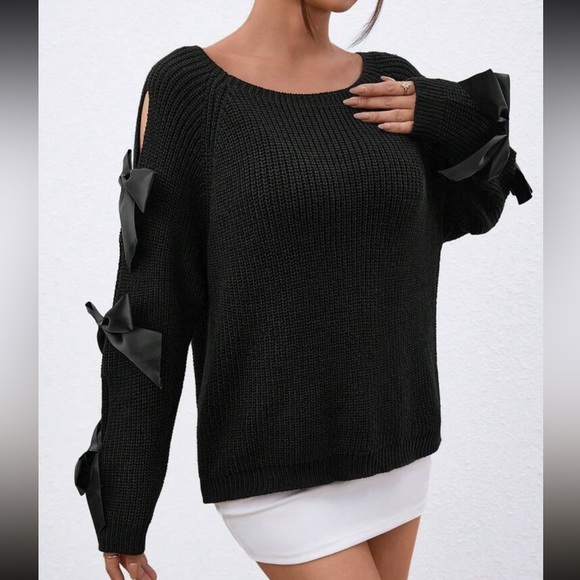 Classic Bow Cut Out Long Sleeve Sweater Top Holiday Christmas - Picture 15 of 16